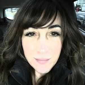 Meet your Posher, Carla